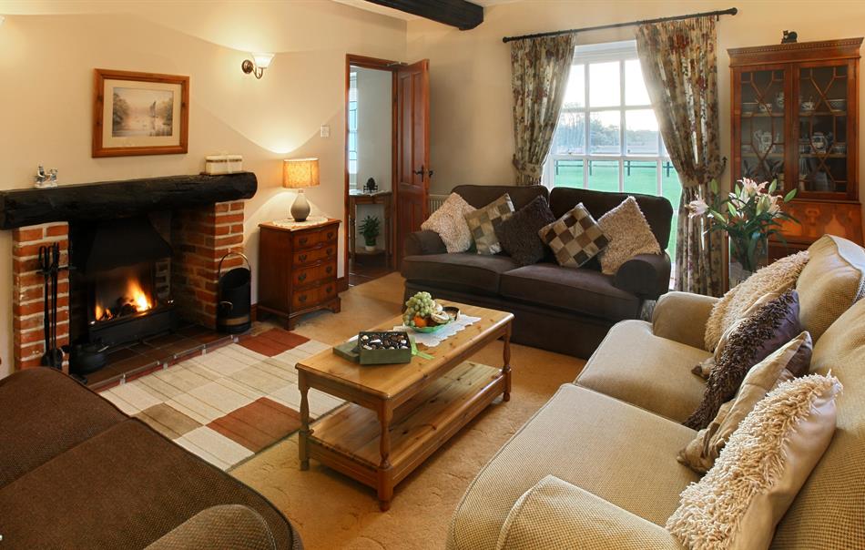 Luxury Holiday Cottages in Norfolk, Suffolk & East of England, Lower