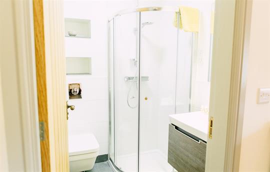 En suite bathroom (one of four)