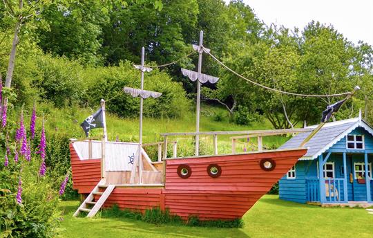 Pirate Ship & Wendy House