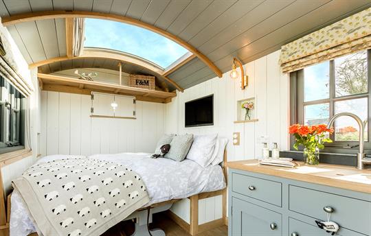 Comfortable double bed