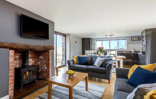 New Drakes living dining