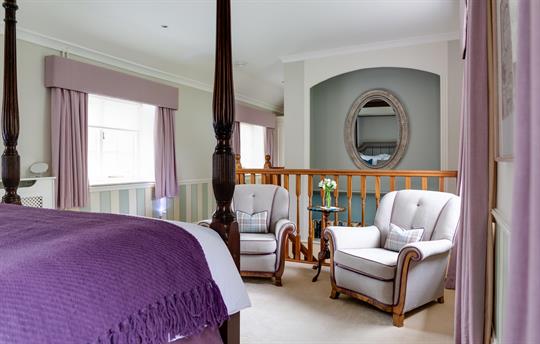 Elgar master with comfy seats