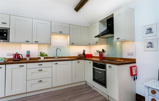 Oak Cottage Kitchen
