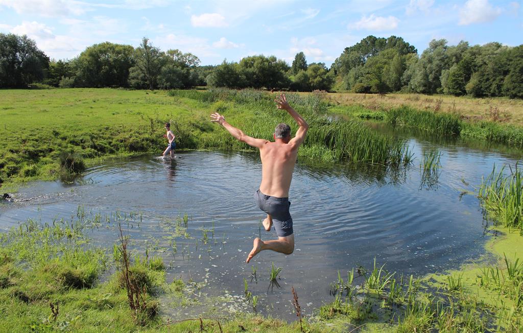 Wild swimming nearby