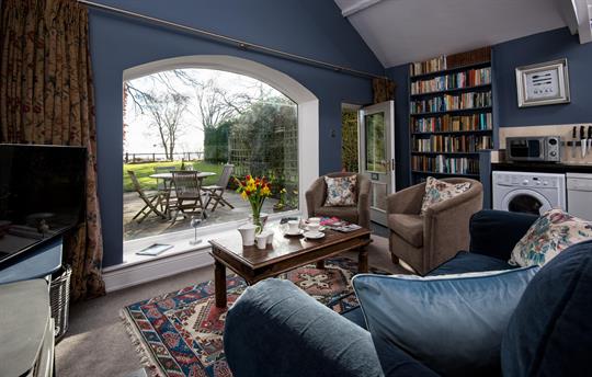 Stable Cottage private terrace