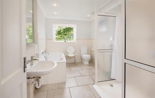Curlew accessible bathroom