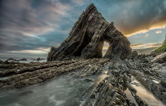 Admire the rocks and many coves
