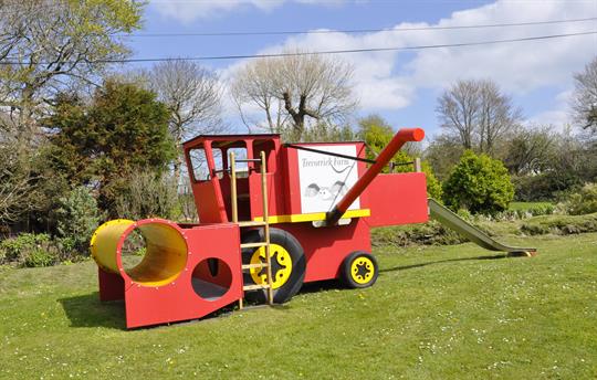 Play combine harvester