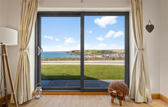 French doors to the terrace