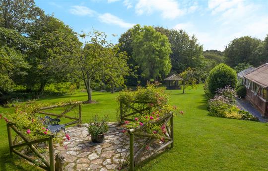 Broomhill Manor Garden