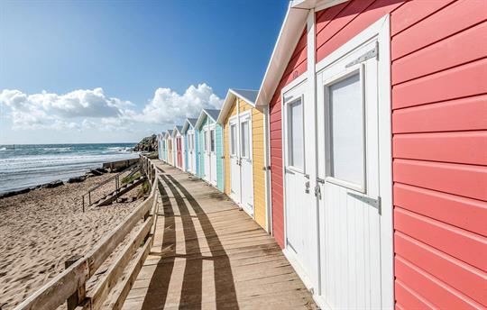 Hire a beach hut at Bude