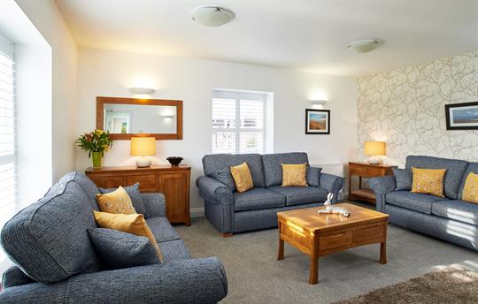 The Farmhouse Lounge