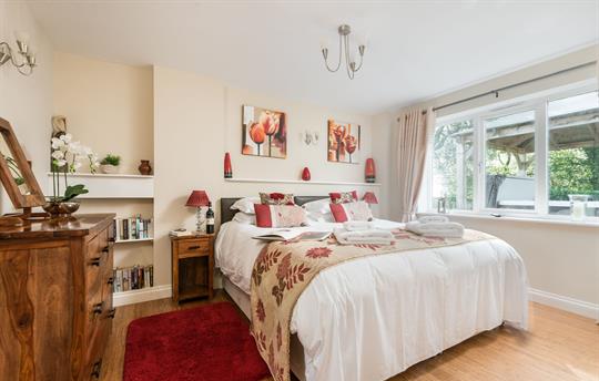 Bedroom 2 - twin or superking