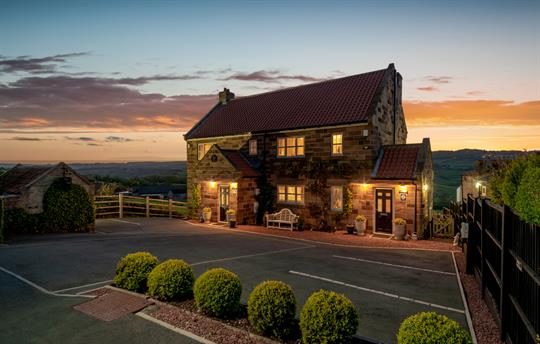 Sunset at Ewelands House and Cowslip Cottage