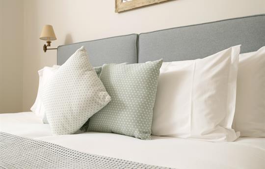 Super comfy Hypnos bed