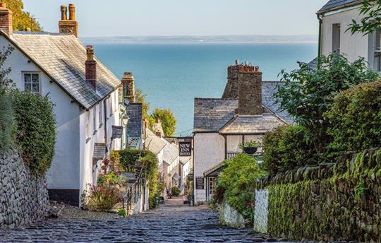 Amble through the delightful village of Clovelly