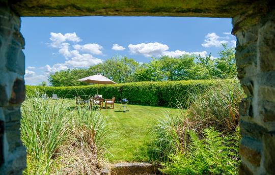 loads of space to relax in the garden