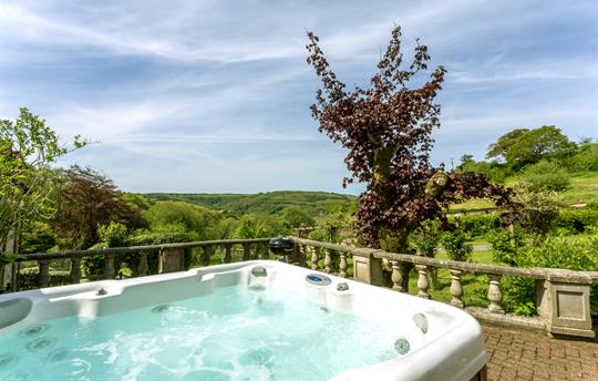 Hot tub with amazing views