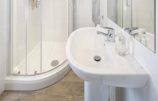 Bray Cottage Downstairs Bathroom 