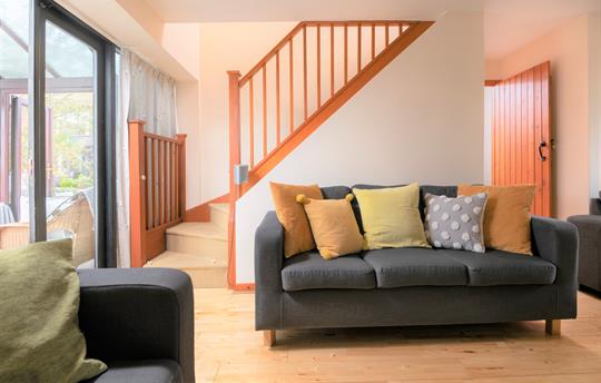 Large living area with seating for everyone