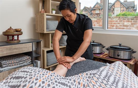 Onsite massage and beauty treatments by Wida