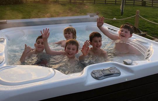 Orchard Cottage Private Hot Tub