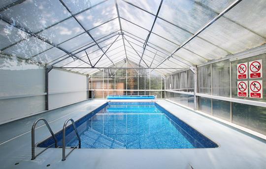 Swimming pool: Open Apr to Oct with bookable slots