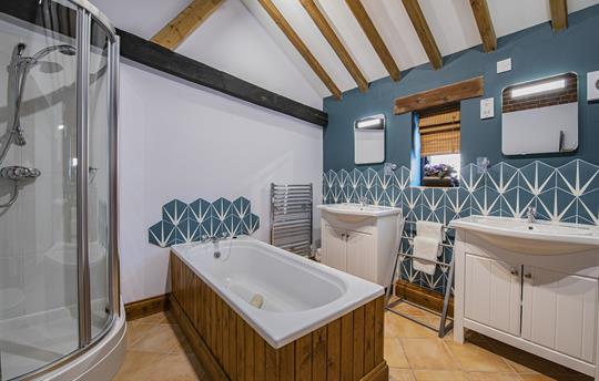 Main Family bathroom