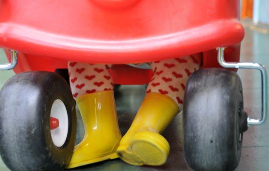 Toddler ride-on toys