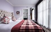 Bedroom with en suite