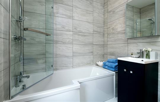 Bathroom 2 High Tide