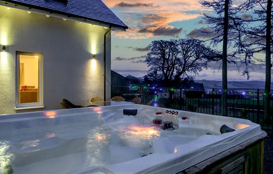 Enjoy an evening and views from the hot tub