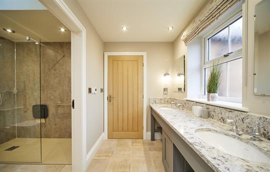 Suffolk Punch Ensuite