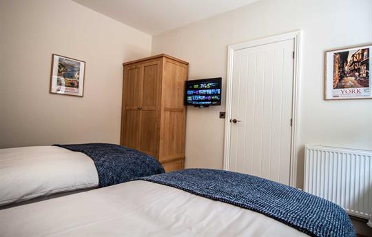 Twin Bedroom of Farndale Cottage