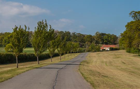 Entrance Drive up to High Oaks Grange
