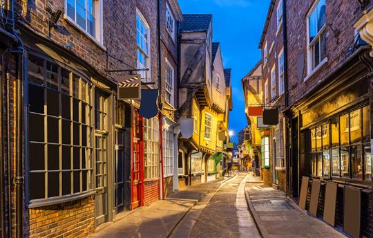 Only 30 mins from historic York