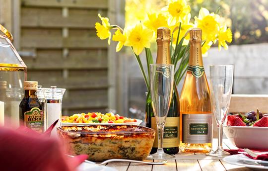 Al fresco dining on Woodbrook patio