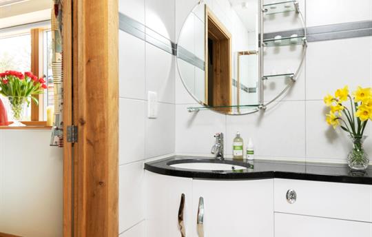 All bathrooms in Glenside are en-suite