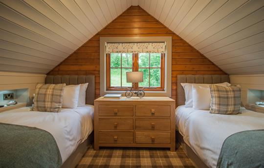 Twin bedroom with two full size single beds