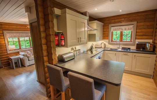 Kitchen with breakfast bar