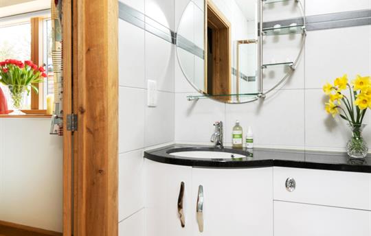 All bathrooms in Glenside are en-suite