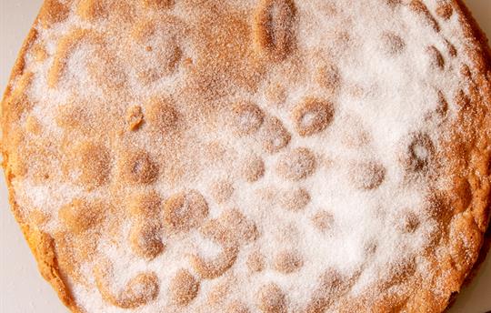 Victoria Sponge Cake in our welcome pack