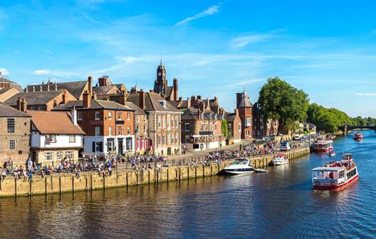 Only 30 mins from historic York