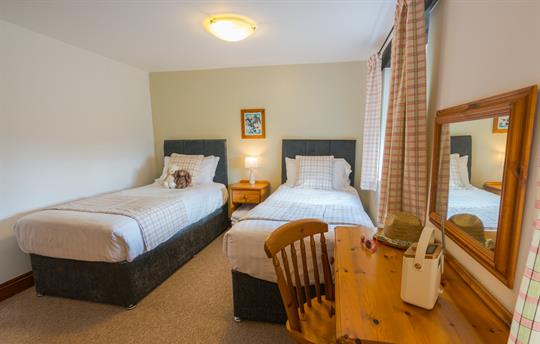 1st Floor Twin bedroom