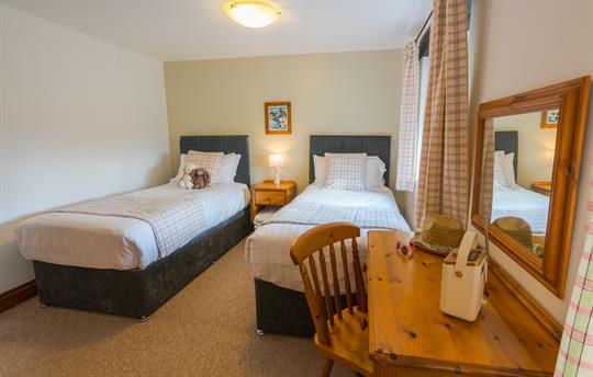 1st Floor Twin bedroom