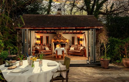 Private Dining in The Summer