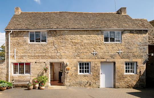 The Stables from the courtyard