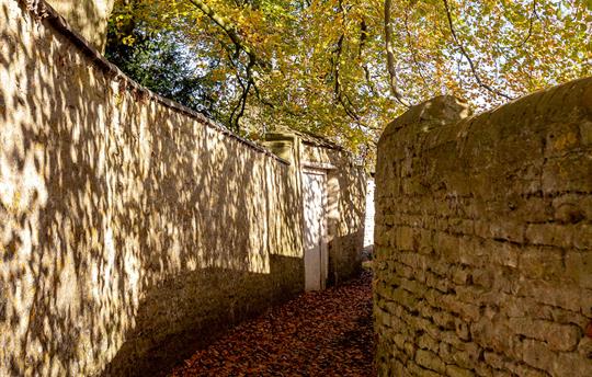 Laneway (ginnel) in Kings Cliffe