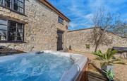 Your own private garden and hot tub 