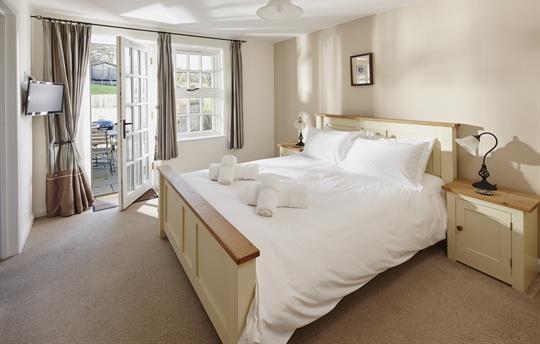 Ambrook - King Bedded Room